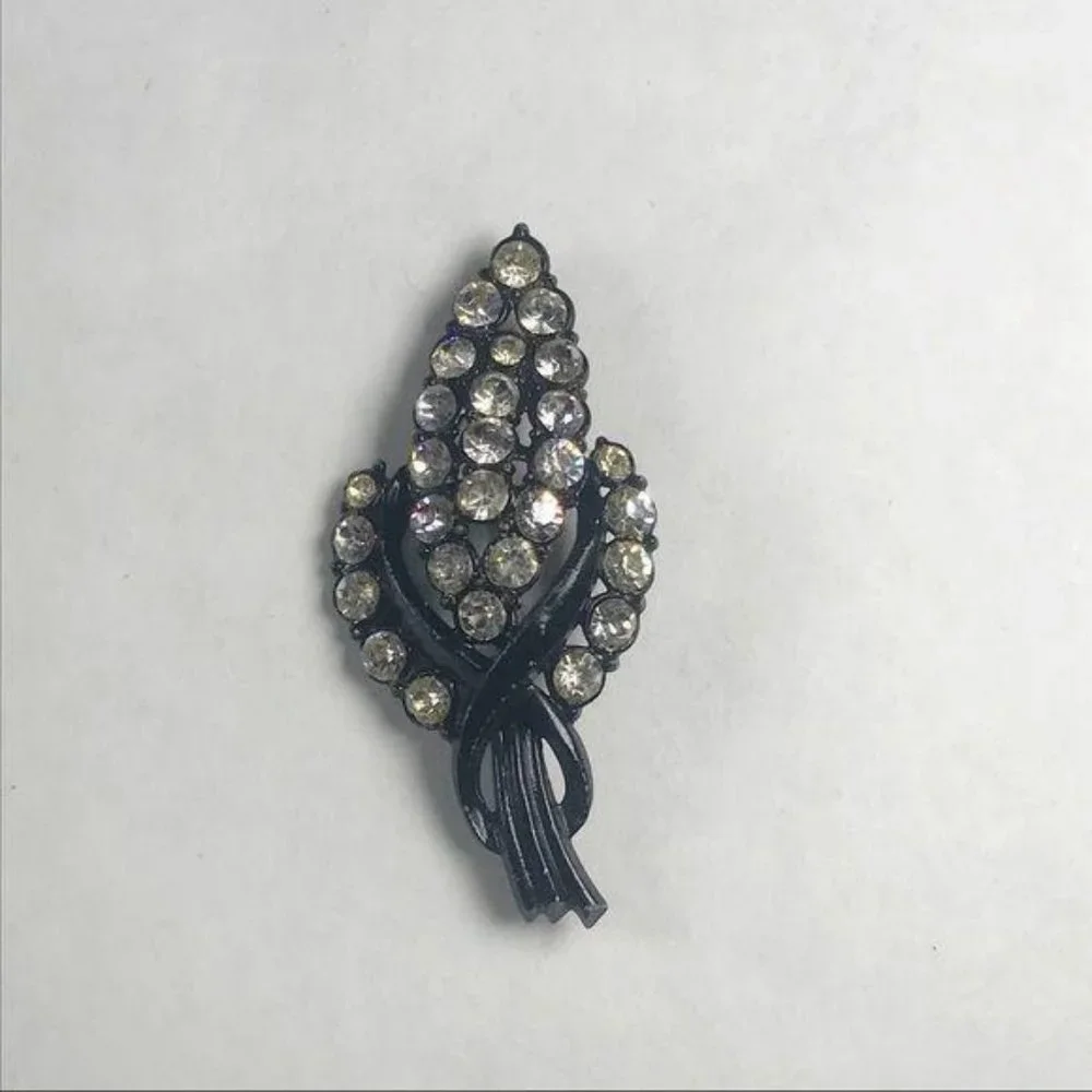 Vintage Silver and Black Wheat Rhinestone Brooch - Picture 5 of 5